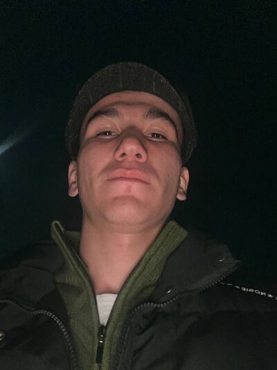  ,   Boxo, 22 ,   ,   