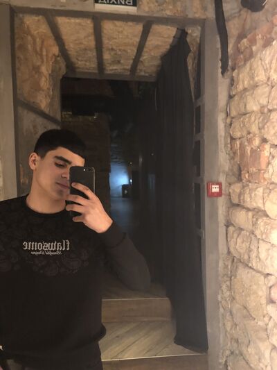  ,   Eli, 20 ,   ,   
