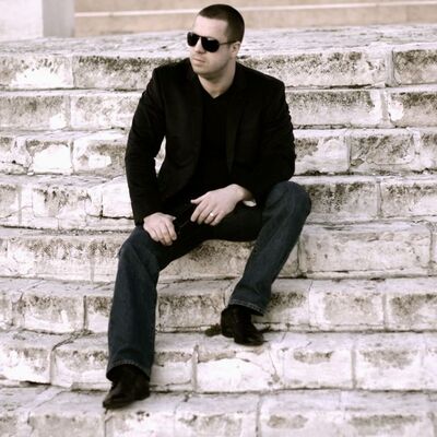  ,   Veter, 37 ,   ,   