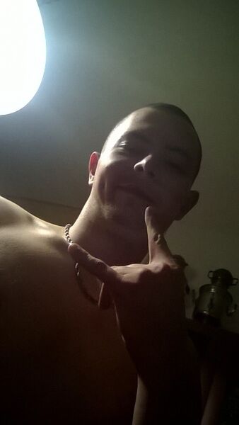  ,   Anton, 28 ,   ,   , c , 