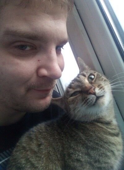  18947594  Antoon, 33 ,     