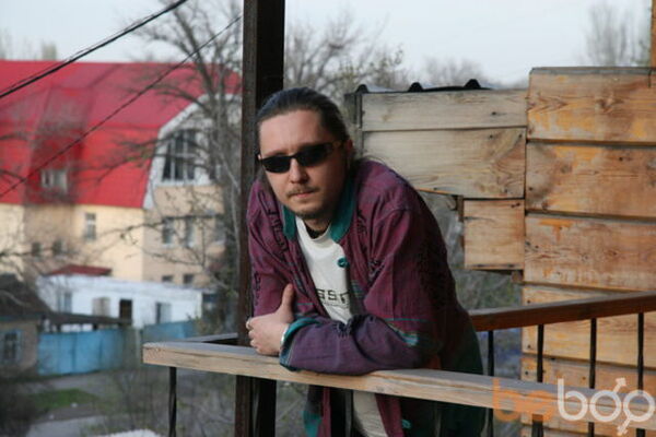  ,   Vitaly, 40 ,   