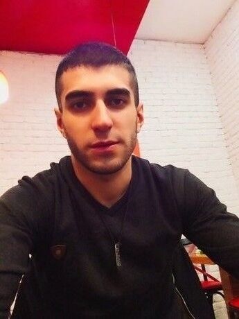  ,   Amir, 36 ,   