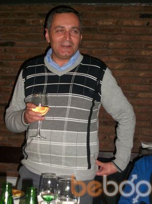  ,   Kentigeorgia, 61 ,  