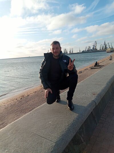  ,   Nikolay, 43 ,   ,   , c , 