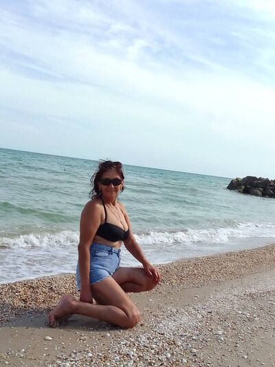  ,   Nina, 57 ,   c 