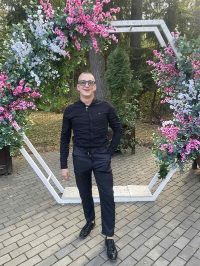  ,   Adriano, 32 ,   ,   