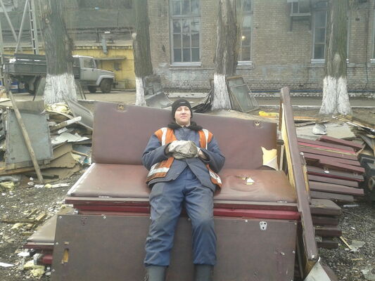 ,   Kostik, 35 ,   