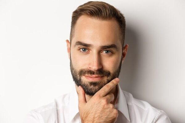  ,   Eduard, 32 ,   ,   