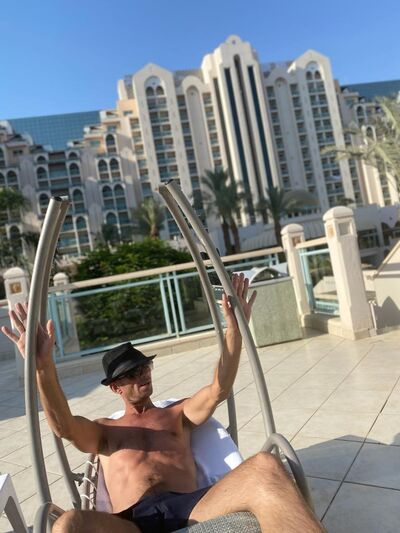  Azor,   , 44 ,   ,   