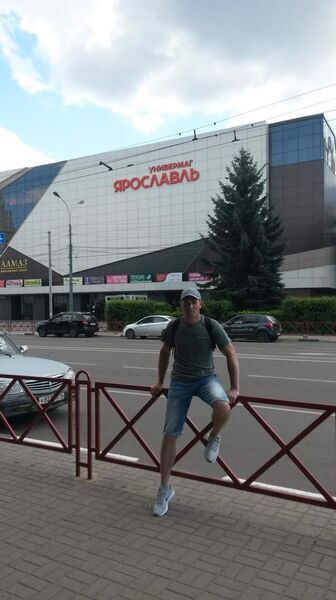  ,   Denis, 42 ,   