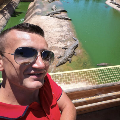  ,   Vitalii, 40 ,   ,   , c , 