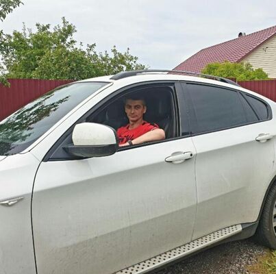  ,   Maikl, 48 ,   ,   , c 