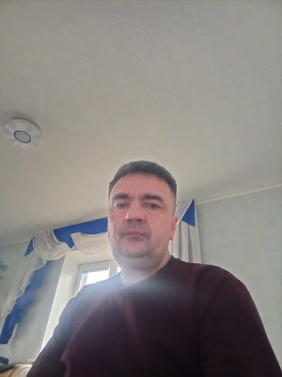  ,   Robert, 44 ,   ,   