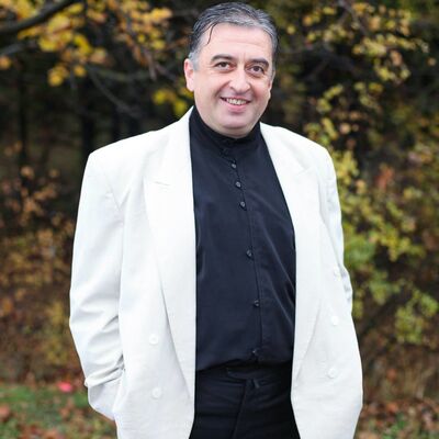  ,   Johnramaz, 53 ,   