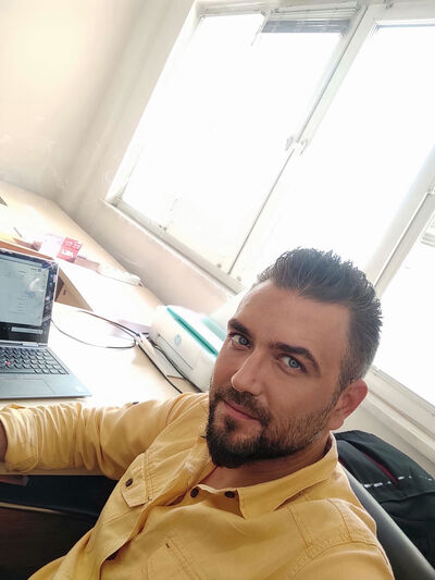  ,   Demir, 39 ,   ,   