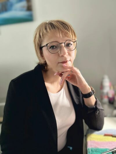  Emden,   Swetlana, 45 ,   ,   