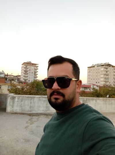  ,   Halil, 32 ,   ,   
