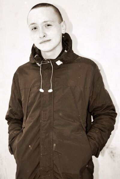  ,   Dmitry, 32 ,   ,   