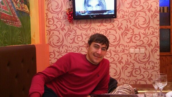  ,   Dima, 37 ,   