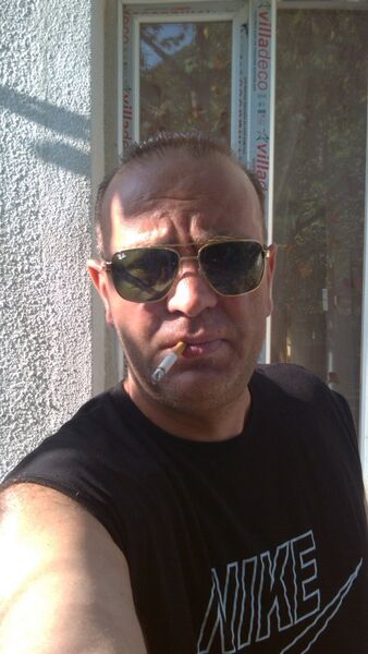  ,   Zvio, 52 ,   
