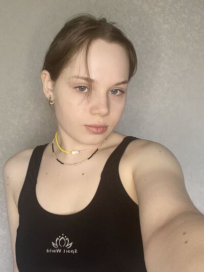  ,   Sophia, 21 ,   ,   