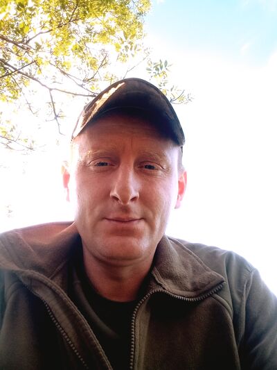 ,   Alexander, 32 ,     , c 