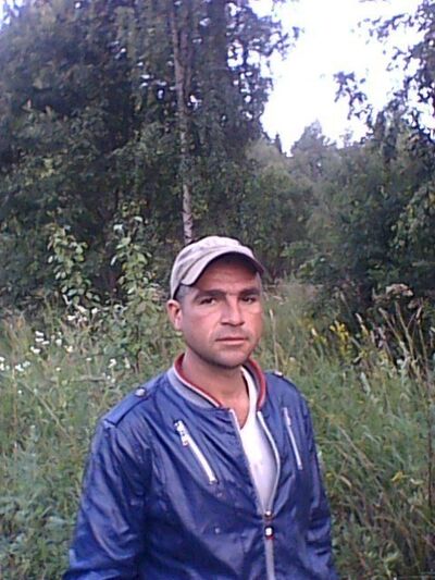  ,   Vlad, 48 ,   