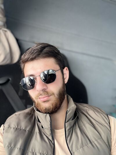  ,   Levani, 22 ,   ,   