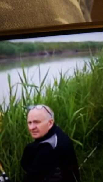  ,   Artur, 61 ,   ,   