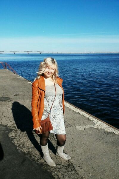  ,   Elena, 40 ,   ,   , c 