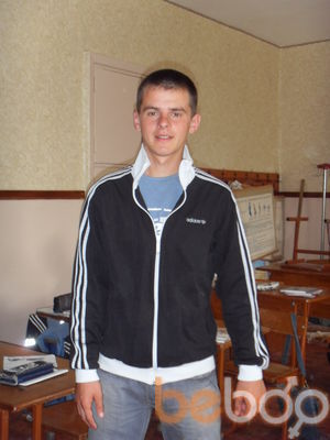  ,   Petru, 35 ,   