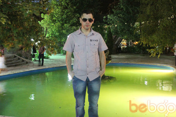 ,   LEVON, 33 ,   