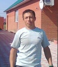  -,   Sami, 45 ,  