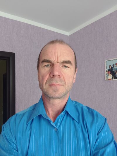  --,   , 52 ,   