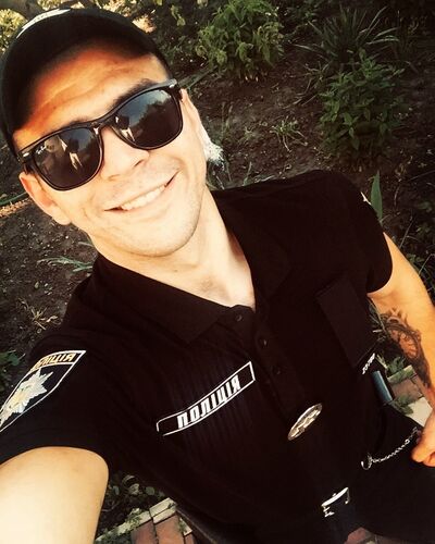  ,   Artem, 28 ,   ,   , c 