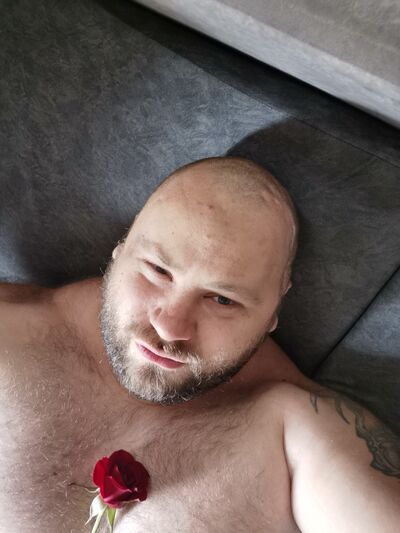  ,   Mrlevgg, 33 ,   ,   , c , 