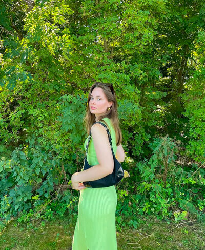  Frankfurt am Main,   , 32 ,   ,   