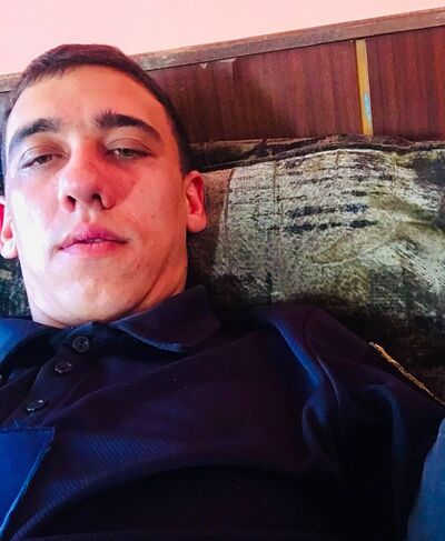  ,   Ivan, 25 ,   ,   