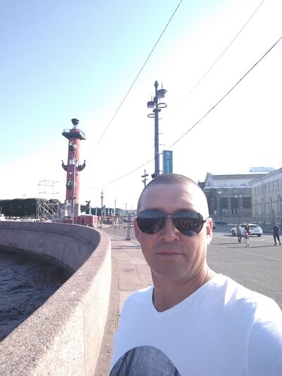  ,   Sergei, 42 ,   ,   
