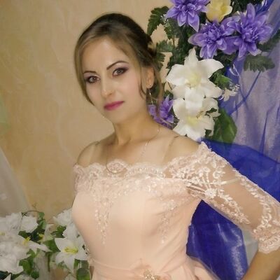  ,   Lena, 32 ,   ,   , c 