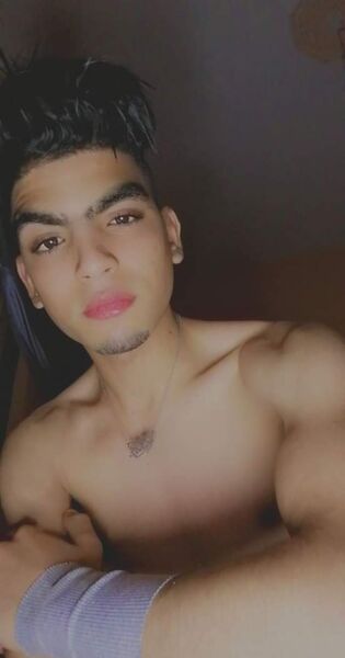  ,   Yassine, 28 ,   ,   