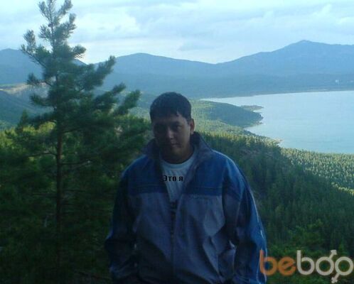  ,   Maks, 49 ,  