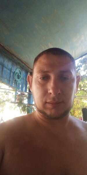  ,   Andriu, 32 ,   ,   , c 