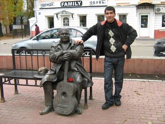  ,   Bekzod, 42 ,   ,   , c 