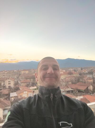  ,   Lubomir, 41 ,   ,   , c 