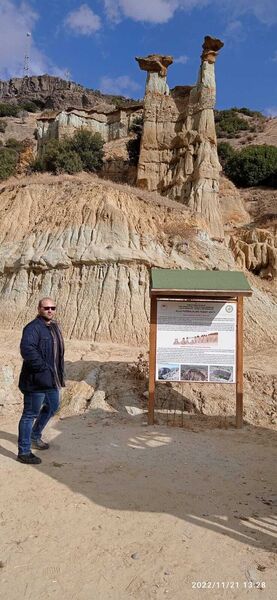  ,   Melihcan, 26 ,   ,   
