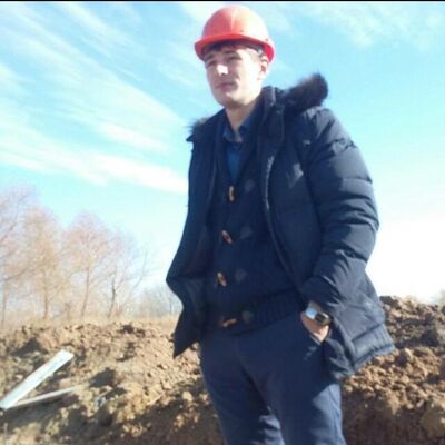  ,   Anton, 33 ,   ,   , c 