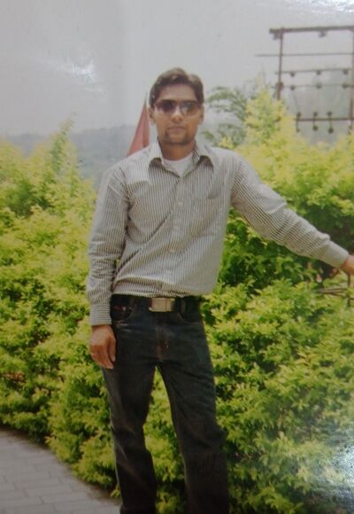  Meerut,   Vinit, 30 ,     , c 
