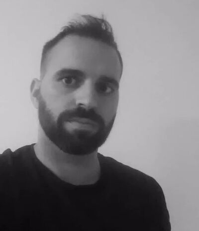  ,   John, 40 ,   ,   